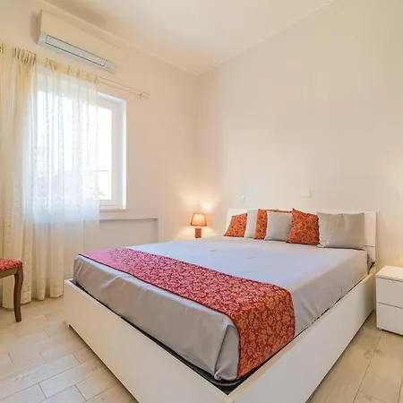 Alarcon Porto Azzurro